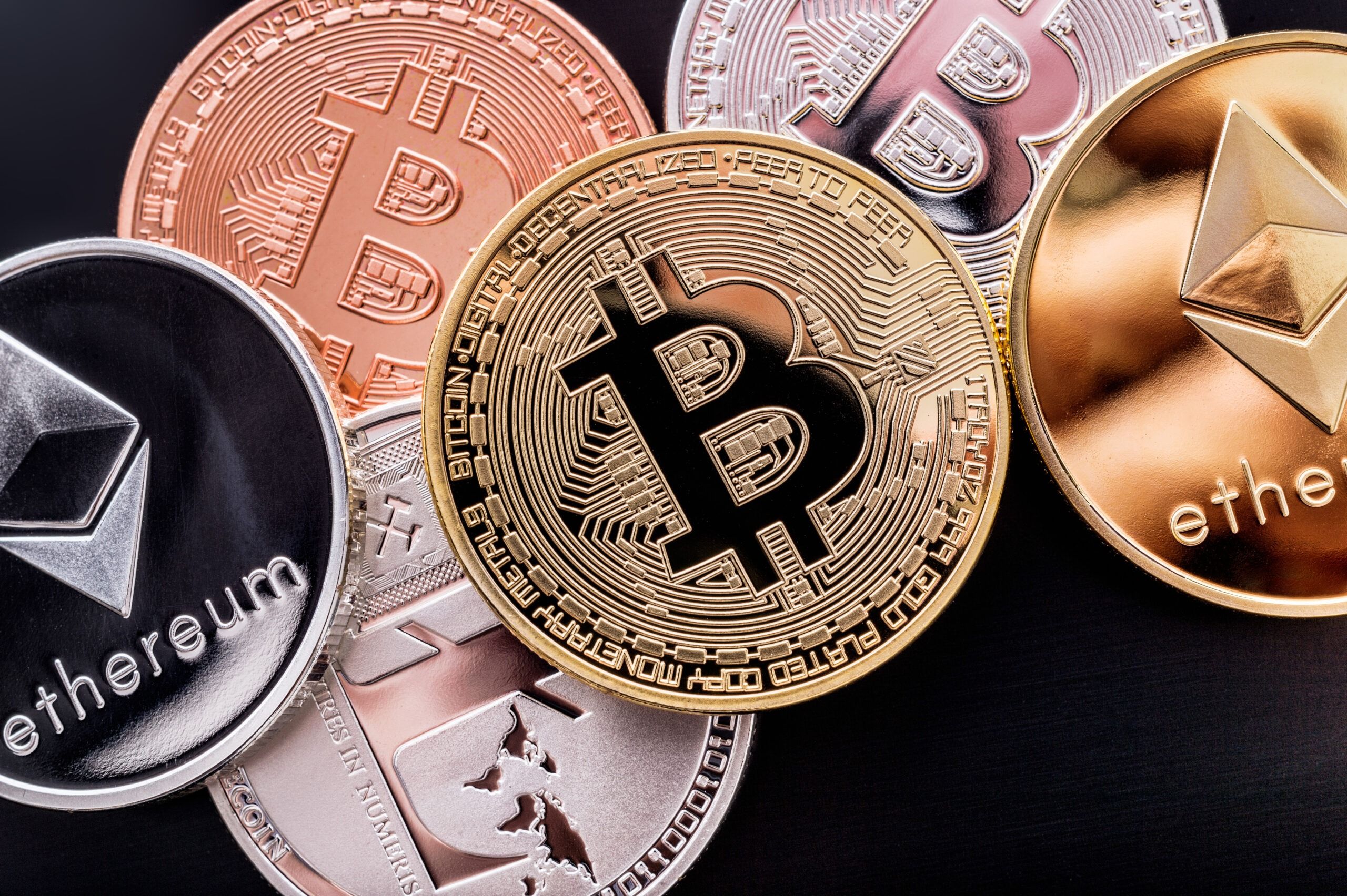 بهترین ارز دیجیتال برای معاملات فیوچرز شامل بیت کوین و اتریوم است.